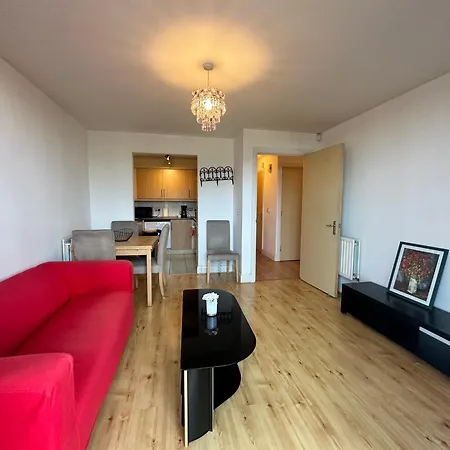 Quarto em Acomodações Particulares Ensuite Double Bedroom In Shared *