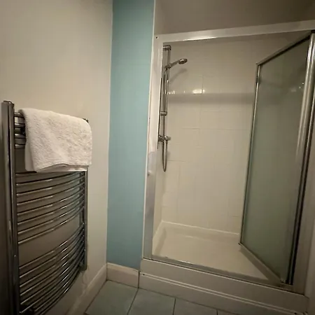 Ensuite Double Bedroom In Shared * Birmingham